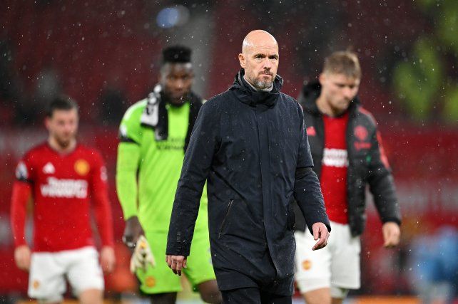 Licha Martínez y Garnacho se quedaron sin técnico en Manchester United Licha Martínez y Garnacho se quedaron sin técnico en Manchester United