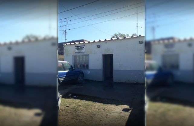 A plena mañana, asaltaron a una taxista con arma blanca en Alto Verde