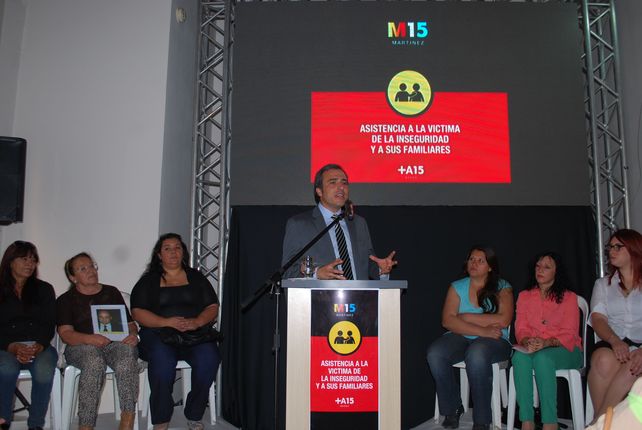Ayuda legal. Martínez