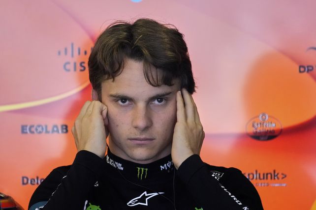 Oscar Piastri tuvo un pésimo fin de semana pero continúa en la cima del campeonato.