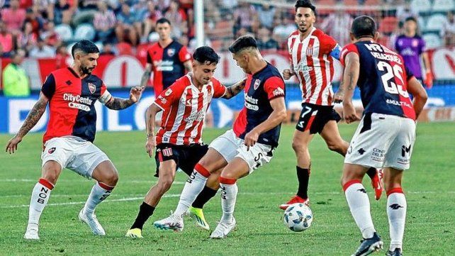 Estudiantes aguarda por el irregular Newells en La Plata Estudiantes aguarda por el irregular Newells en La Plata