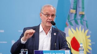 El ministro Daniel Gollán alertó sobre la peligrosidad de la variante Delta de Covid