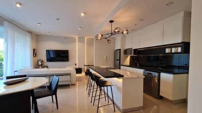Edgardo Kueider alquiló un departamento premium en Paraguay.