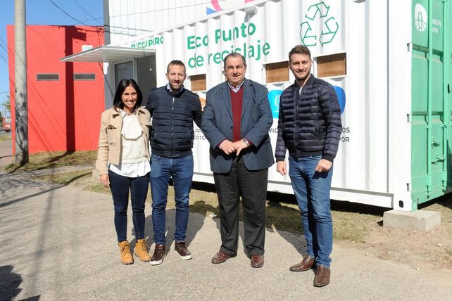 CCU y la Municipalidad refuerzan su plan de acción por una ciudad más limpia CCU y la Municipalidad refuerzan su plan de acción por una ciudad más limpia