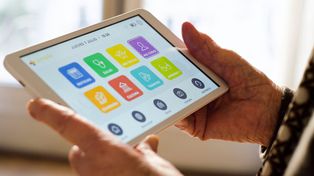 Finaliza este miércoles la entrega de tablets a jubilados