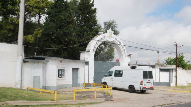 Huelga de hambre: 289 presos piden más visitas a la cárcel