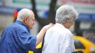 Aumentan las pensiones: $120 mil para ancianidad e invalidez y $90 mil para madres con hijos