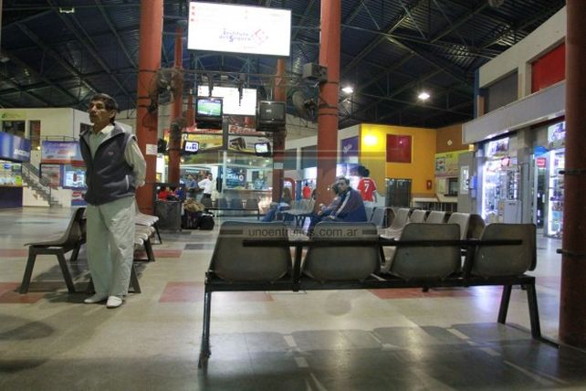 Mañana se retoma la negociación por el transporte de larga distancia