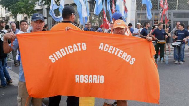 Protagonismo. El movimiento sindical aceitero también quiere discutir los efectos sobre la salud del modelo.