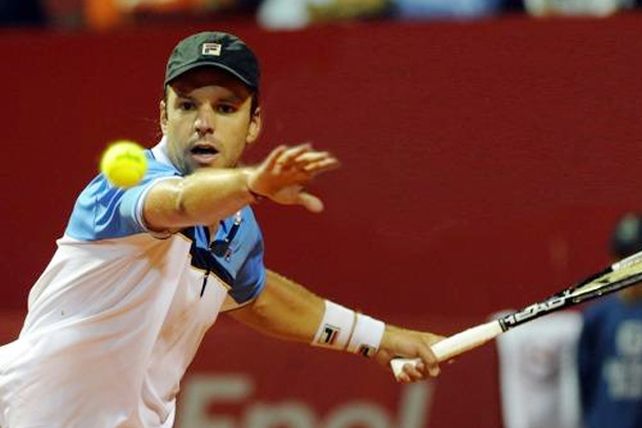 Zeballos ganó en la Davis y le aportó un punto de honor a la Argentina