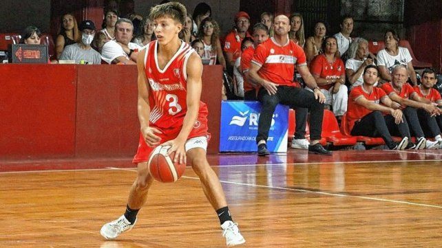 Tomás Losada aportó tres puntos al triunfo de Tomás de Rocamora.&nbsp;