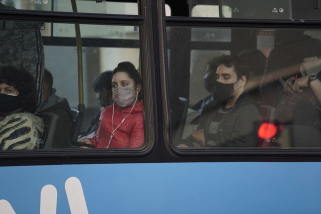 Números rojos. El costo técnico del boleto es de casi 163 pesos cuando los usuarios abonan 45 pesos..