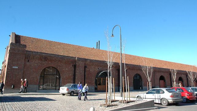 Vence la concesión de los galpones de la costa y piden que abran un museo ferroviario