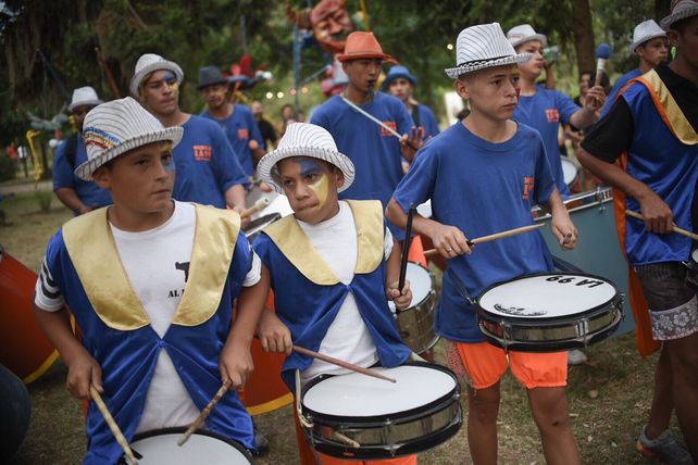 Miles de personas participaron del cierre del evento