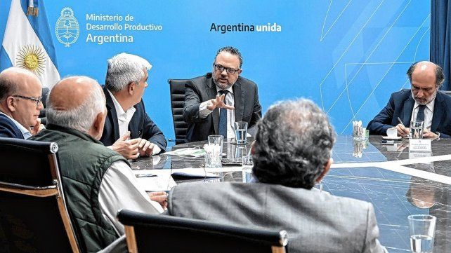 produccion-avicola-matias-kulfas-julian-dopminguezjpg