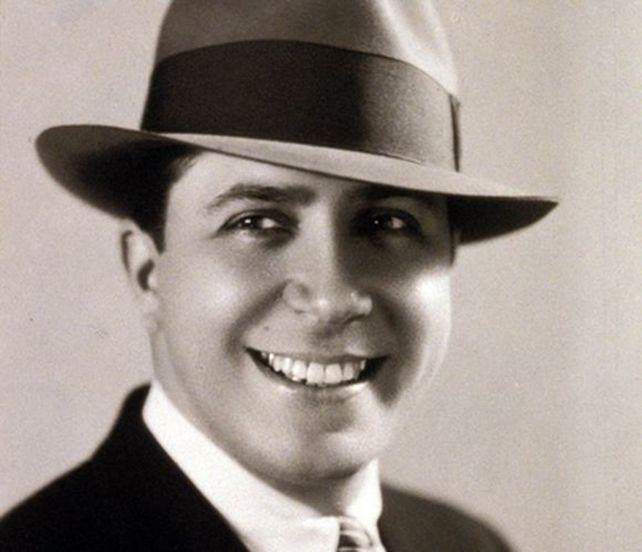 El Morocho del Abasto. Carlos Gardel cambió su apellido.
