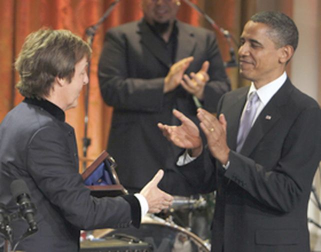Paul McCartney le cant&oacute; Michelle a la primera dama de EEUU
