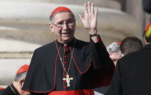 Cuestionado. Activistas contra los abusos en la Iglesia piden al cardenal Roger Mahony que se excluya del cónclave.