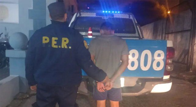 El joven de Paraná estaba amenazando de muerte a su madre para que le diera cosas con el objetivo de vender y poder comprar estupefacientes