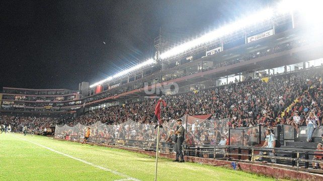 Colón lanzó la venta de entradas para el partido ante el entonado Chaco For Ever