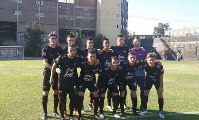 Colón goléo a Gimnasia en Reserva