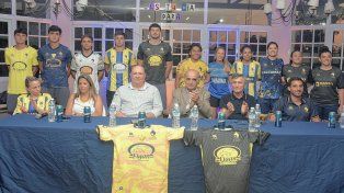 El Quillá realizó la presentación de su camiseta que utiliza en el Regional Federal Amateur.
