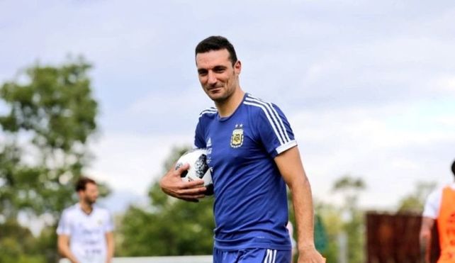 Lionel Scaloni ya entregó los nombres de los jugadores con los que afrontará los próximos tres partidos.