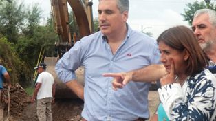 Qüesta supervisó el entubado del canal Roverano