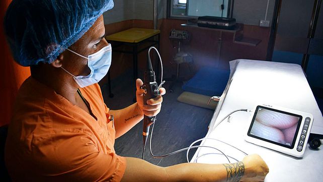 El nuevo equipo de hospital San Roque de Paraná para cirugías pediátricas disminuye la necesidad de traqueostomías y complicaciones