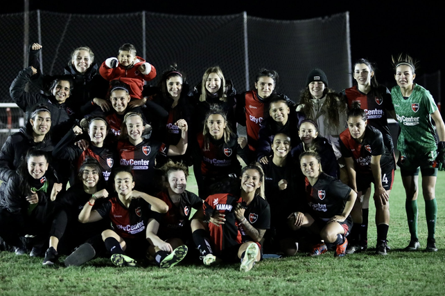 Las pibas leprosas iniciaron el camino que las puede llevar a jugar en primera con un triunfo