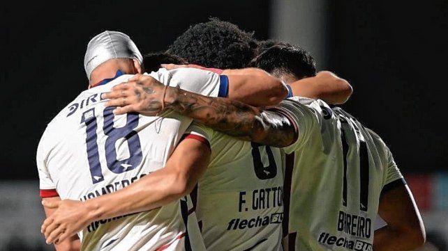 San Lorenzo y un buen arranque en el torneo.