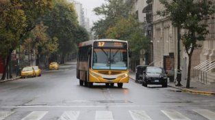 En Córdoba el boleto del transporte pasó a costar $700