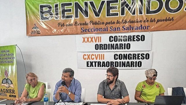 La situación salarial de la docencia marcó la agenda del Congreso de Agmer.