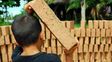 El trabajo infantil en las ladrilleras, uno de los sectores que presentan esta problemática.