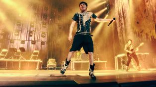 Dillom en Movistar Arena: un artista desgarrándose para entretener