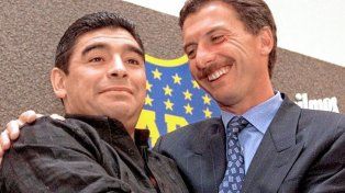 Mauricio Macri recordó su convivencia con Maradona en Boca. “Estaba tan mal de sus adicciones que no podía patear ni los penales”, disparó.