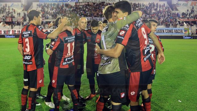 El debut de Patronato en la Superliga será por TNT