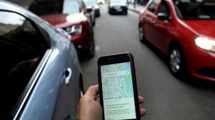 Pese a que no está habilitado, la actividad comercial de Uber en Rosario está en crecimiento.&nbsp;