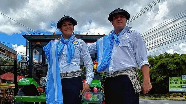 Lorena y Emanuel son entrerrianos y están en el Mundial de Asadores en Colombia