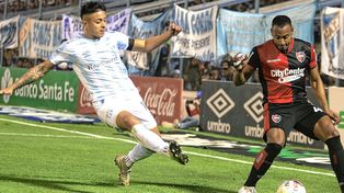Atlético Tucumán se hizo fuerte en su cancha.