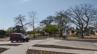 Habilitaron un nuevo cruce pavimentado que une los barrios Villa María Selva y Sargento Cabral