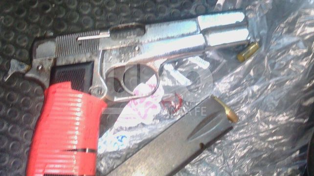 Una joven de 15 años fue baleada por su novio y su estado es delicado