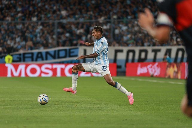 Racing fue local ante su gente.
