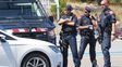 vigilancia. La policía nacional española controla una ruta de salida hacia Francia.