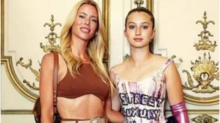 Nicole Neumann junto a su hija Indiana Cubero.