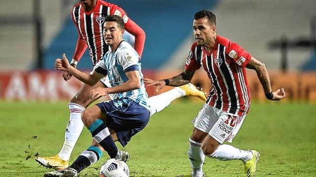 Racing fue superior al San Pablo pero el partido terminó 0-0.