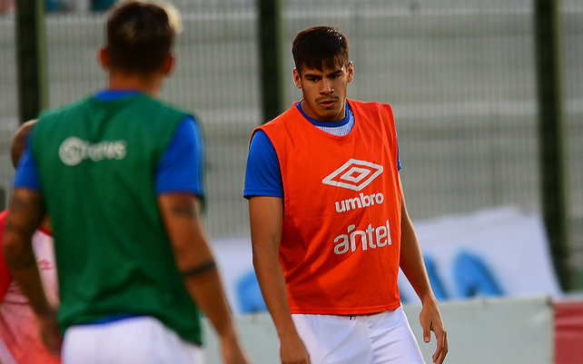 El defensor paraguayo Miguel Jacquet está en el radar de Unión.