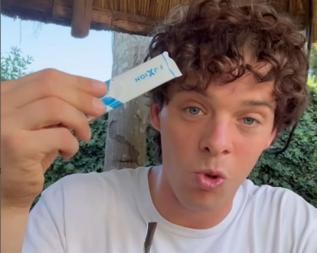 Santiago Maratea es uno de los influencers en promocionar el juguito para bajar de peso.