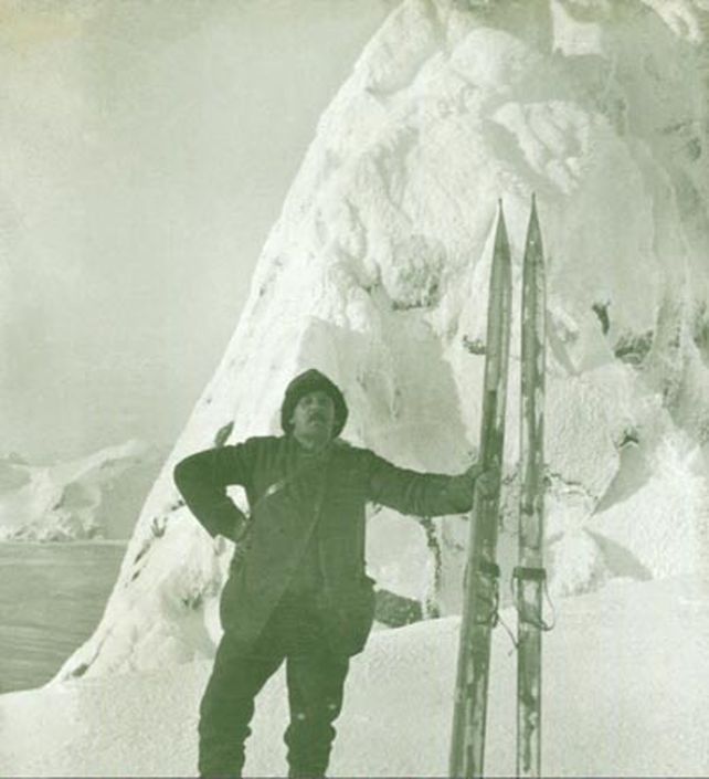 Robert Mossman en la bahía de Scotia.
