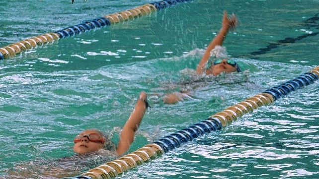 Nadadores de Gimnasia y Esgrima competirán en el Campeonato Harold Barrios en Mar del Plata.